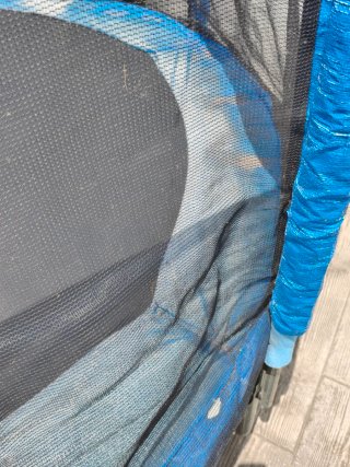Cama elástica ATAA con red de seguridad