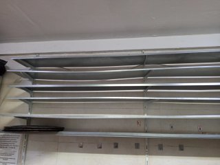 Estantería hierro para llanta pizza