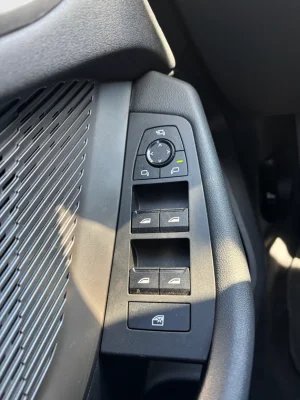 BMW Serie 1 2025 DESDE 464€ AL MES ¡SIN ENTRADA!