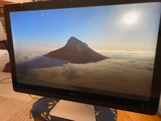 PC Todo en Uno Asus Pantalla Grande