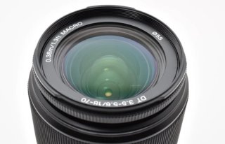 Objetivo Sony DT 3.5-5.6/18-70mm