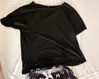 Pijama Shein Negro con Lunares Blancos Talla XL