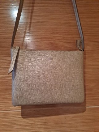 Bolso Parfois dorado