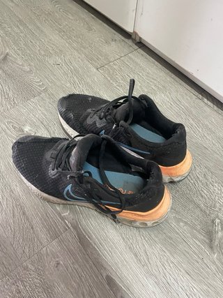 Zapatillas Nike Running Negras Naranja