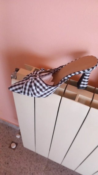 Zapatos destalonados cuadros talla 36