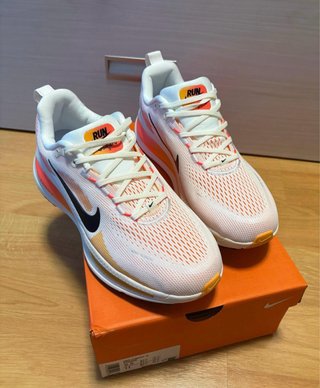 Zapatillas Nike Vomero 18 NUEVAS