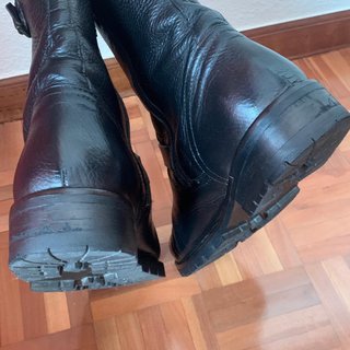 Botines de piel negros con cremallera