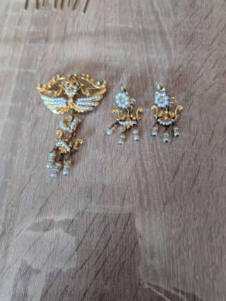 Aderezo fallero dorado y perlas