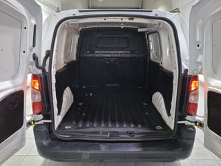 Peugeot Partner Pro Standard 600kg BlueHDi 73kW