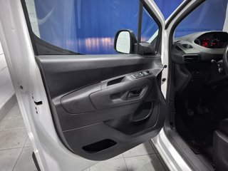 Peugeot Partner Pro Standard 600kg BlueHDi 73kW