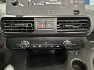 Peugeot Partner Pro Standard 600kg BlueHDi 73kW