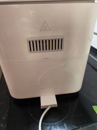 Freidora de Aire Xiaomi. Es blanca