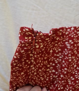 Falda Shein Estampada Roja Talla S