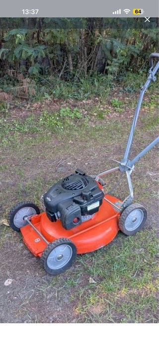 Cortacésped Husqvarna Plata Ligero
