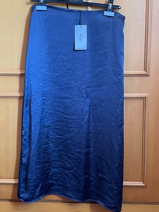 Falda larga azul con abertura Talla L
