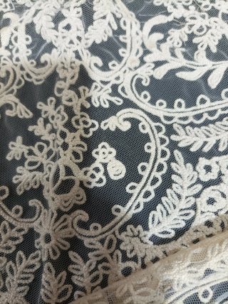 Manteletas Falleras bebé Beige