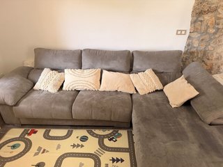 Sofá chaise longue gris y beige