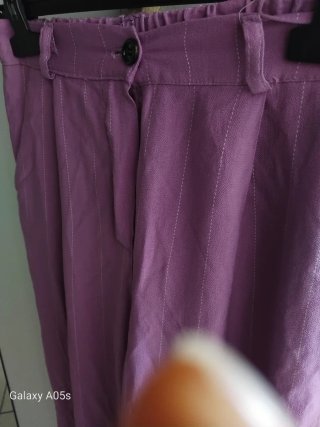 Pantaloni viola a righe taglia S