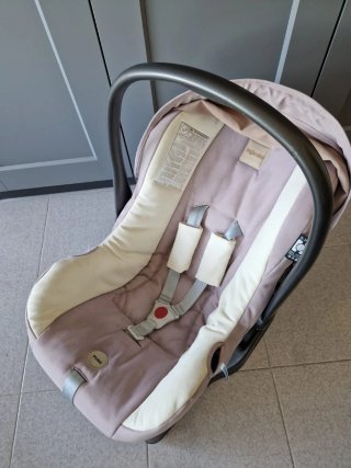 Seggiolino auto Inglesina Huggy