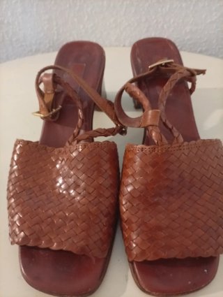 Pack de dos sandalias Beige y Marrón