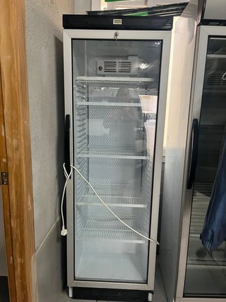 Comgelador vertical
