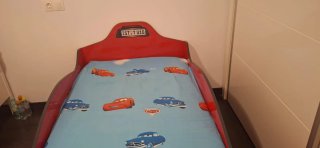 Cama infantil coche rojo