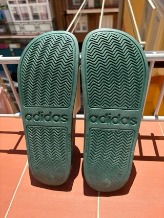 Chanclas Adidas Adilette since 1972