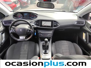 Peugeot 308 PureTech 130 S&S Allure 96 kW (130 CV)