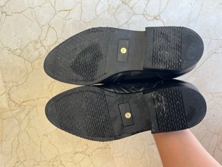 Zapatos negros de piel