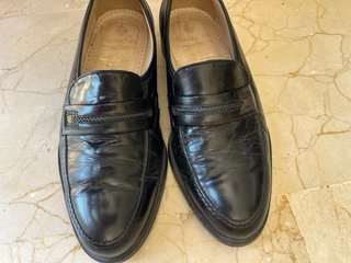 Zapatos negros de piel