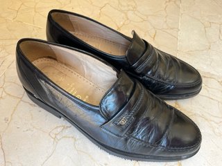 Zapatos negros de piel