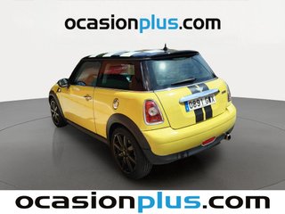 MINI MINI Cooper 90 kW (122 CV)