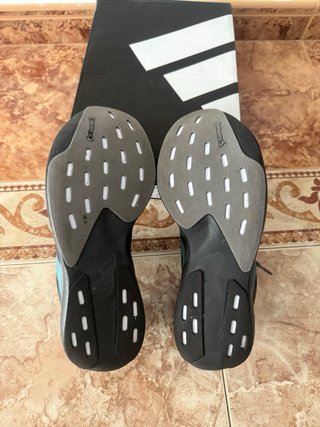 Adidas Adizero Evo SL Talla 42 Negras y Azules