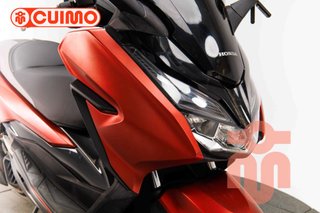HONDA FORZA 125