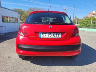 Peugeot 207 2010