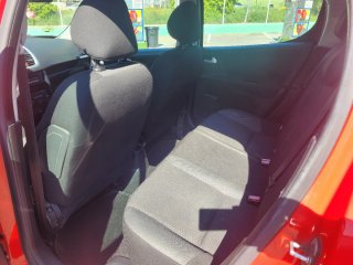 Peugeot 207 2010