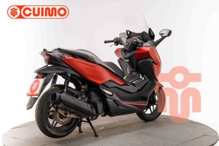 HONDA FORZA 125