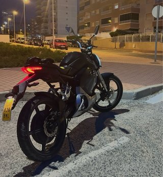 Super Soco TS Negra