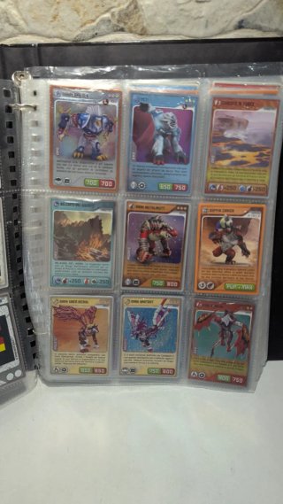 Carte Invizimals - Kukulkan, Rock Dragon, Desert D