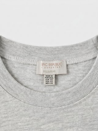 Camiseta Gris Portland Pull&Bear Talla XS