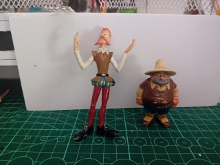 Set di due pupazzi di gomma vintage Don Chisciotte e Sancho Panza