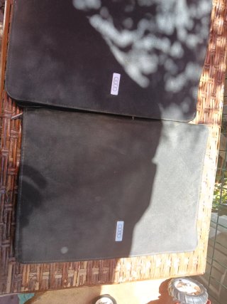 Dos Carteras Audi Negras