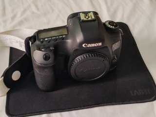 Canon 5D Mark III + Flash