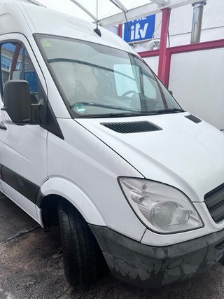 Mercedes-Benz eSprinter 2012