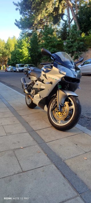 Kawasaki Ninja ZX6R Sportbike