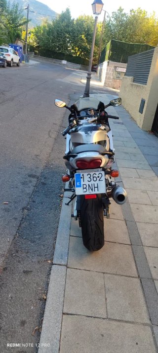 Kawasaki Ninja ZX6R Sportbike