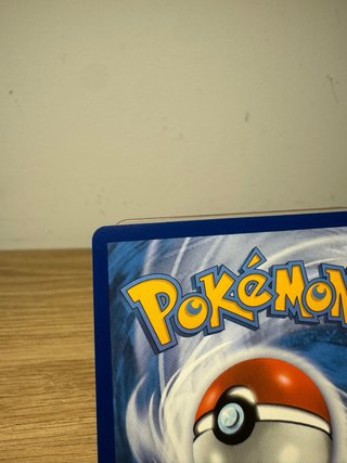 Carta Pokémon Giratina V-ASTRO 131/196 Español