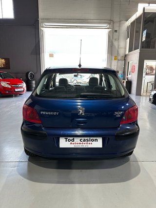 Peugeot 307