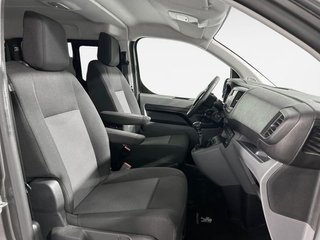 Peugeot Expert Combi BlueHDi 150 S&S Standard 110 kW (150 CV)