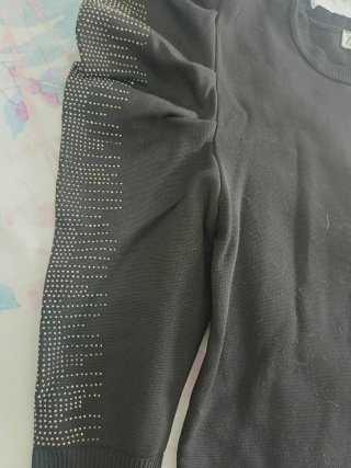 Suéter Zara Negro Talla M con Pedrería